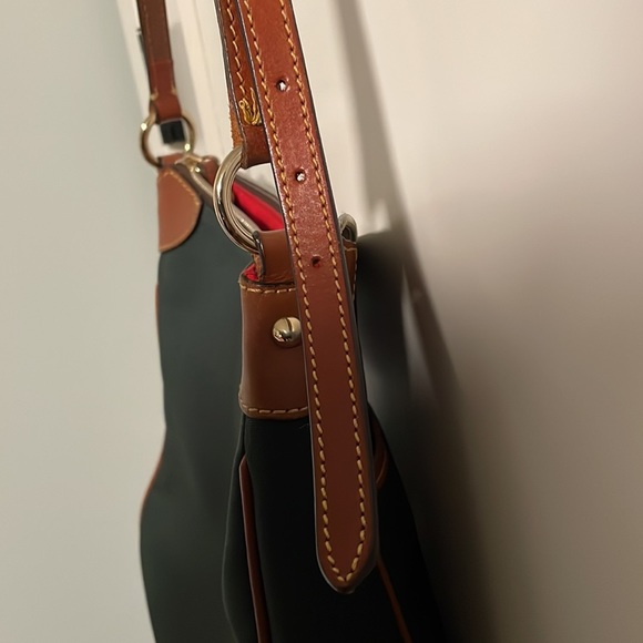 Dooney & Burke letter carrier crossbody purse - canvas and leather - Picture 3 of 7